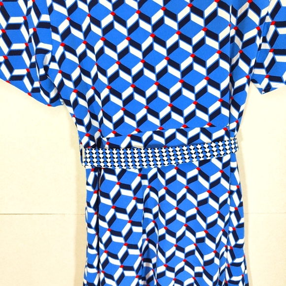 Dorothy Perkins Blue Red Dress Size UK 16 Faux Wrap Belted Mixed Pattern V-Neck - Picture 7 of 11